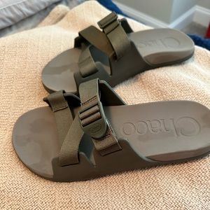 Chaco Slides excellent condition